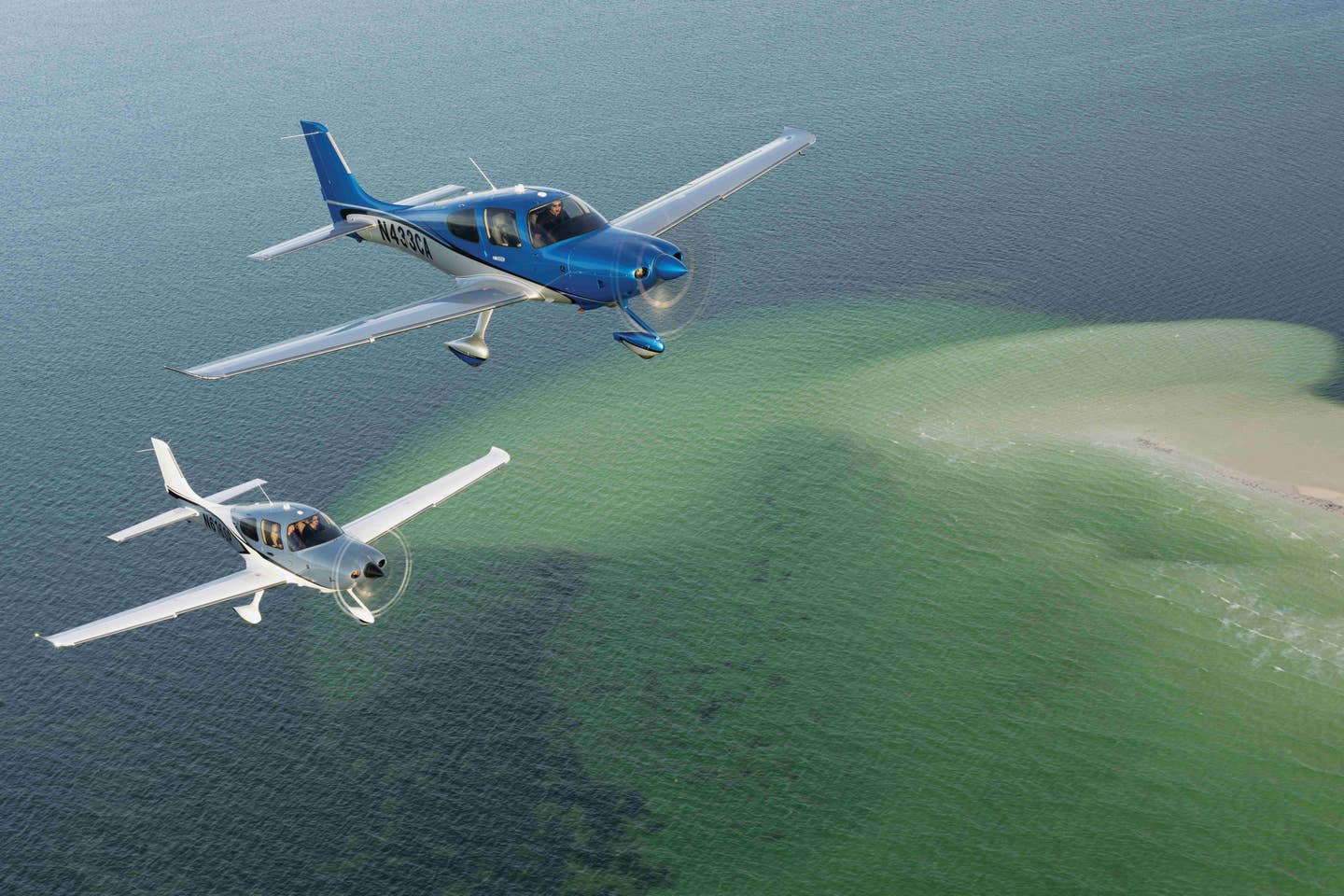 We Fly: Cirrus SR G7