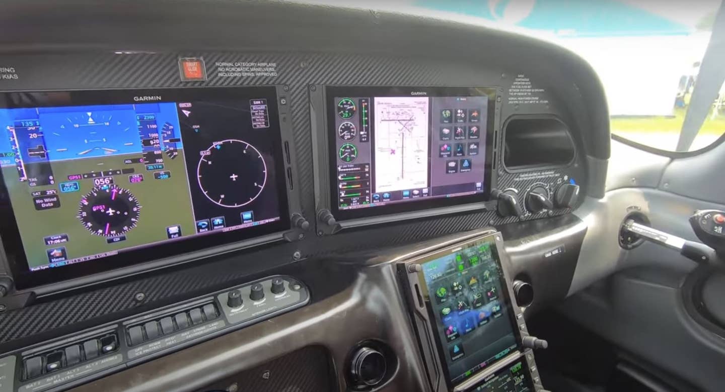 AirVenture Video: Garmin Cirrus Retrofit